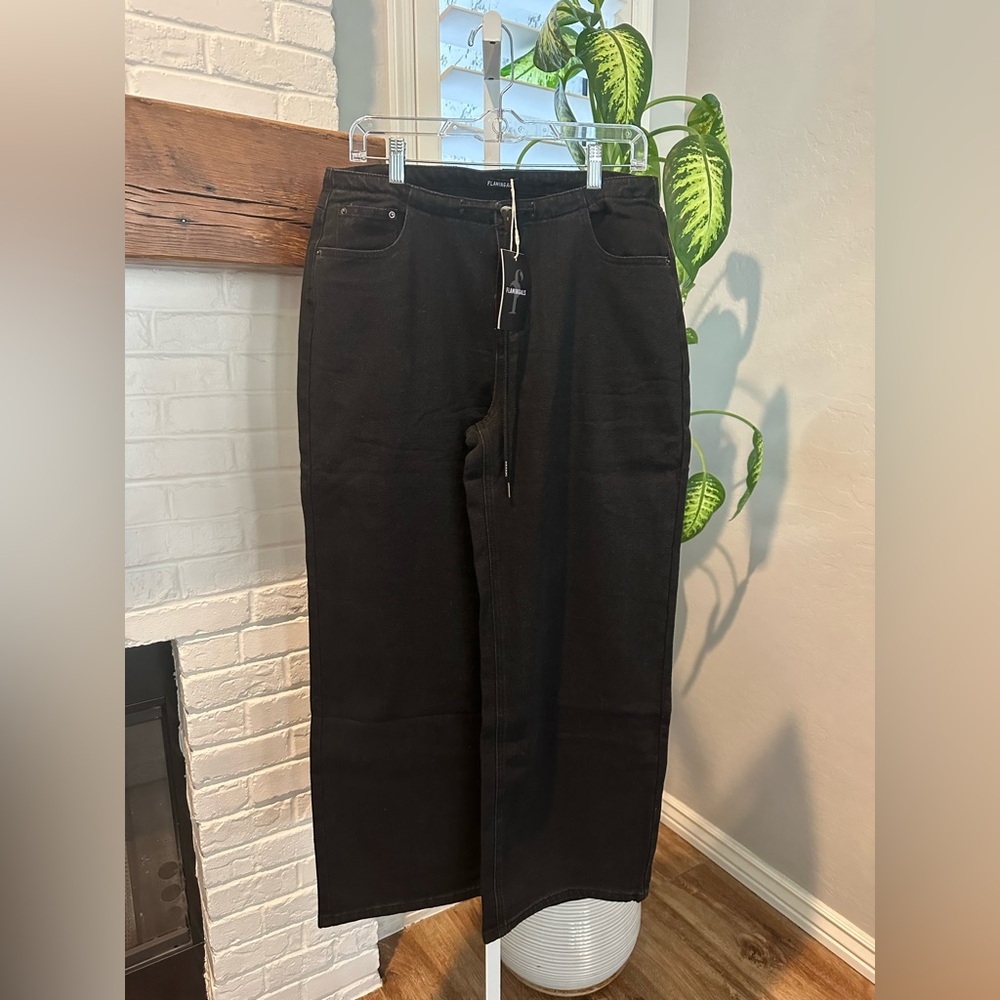 Flamingals Wide Leg Drawstring Waist Black Jeans Size Large NWT - Picture 2 of 5